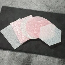 1个亚克力波浪美甲展示板，3D波浪纹理摄影背景道具，适用于美甲贴纸、珠宝和小饰品，反光背景，适合美甲、珠宝和小饰品摄影，可爱摄影背景道具，反光亚克力展示托盘，适用于美甲贴纸、吊坠和小饰品 - 多款 - 查看 4