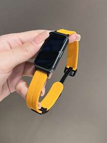 1pc Silicone Magnetic Strap, Suitable For Huawei Band 7/8/9/10/NFC Smartwatch - Yellow - View 6