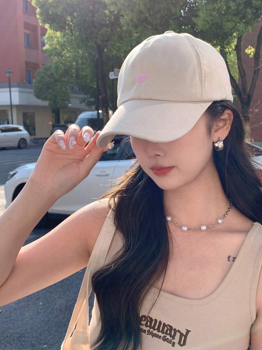 1/3 Heart Embroidery Messy Bun High Ponytail Baseball Cap, Women Summer Sun Hat, Versatile Snapback - Multicolor - View 1
