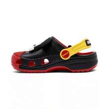 Crocs Zuecos clásicos de Mickey Mouse para niños pequeños de Disney | Sandalias y pantuflas para bebés - Negro/ Rojo/ Amarillo - Ver 3