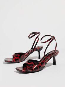 Tacones altos para mujer, mulas con estampado de leopardo en rojo, tacones de anfitriona de moda para fiestas de primavera/verano, banquetes, eventos al aire libre. Mulas de punta cuadrada negra clásica con correa de tobillo, material de color de contraste brillante, zapatos de tacón alto de lujo cómodos y elegantes en color rojo rosa - Rosa Roja - Ver 5