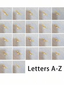 A-Z金色字母吊坠，饰以白色樱花，是春季樱花的最佳纪念品，Y2K风格，时尚精致。迷你字母吊坠小巧精致，适合装饰背包、钱包、手提包、单肩包。 - 彩色 - 查看 7