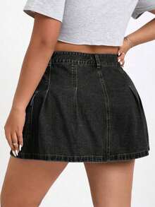 Plus Size Fashionable Folded & Pleated & Flap Pocket Design Denim Skirt With Cargo Style - 深灰色 - 查看 2