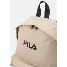 FILA حقيبة ظهر يومية وللمدرسة للجنسين، حقيبة ظهر Formosa S'Cool Two، 100% بوليستر، إغلاق بسحاب، جيب أمامي، شعار مطبوع، تصميم بسيط - بيج - مشاهدة 4