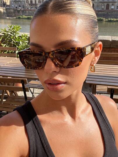 1 Pair Square Fashionable Fashion Glasses, Retro Personalized Casual Glasses, Unisex, Suitable For Daily Wear, Street Photography, Vacation, Travel, Summer Beach, Outdoor Activities And Travel Beach Accessories