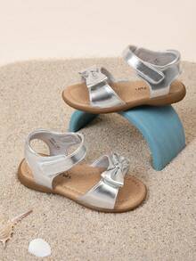 Girls' Sandals New Bow Princess Shoes Adjustable Hook Loop Design Soft-Soled Casual Girls' Beach Shoes In Summer - 銀色 - 查看 3