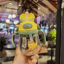 1个儿童吸管水瓶，幼儿上学饮水杯，便携式250毫升PC材质水杯，带提手，防漏防呛，送给男孩女孩的最佳礼物 - 彩色 - 查看 7