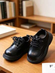 儿童PU皮休闲鞋一双，2026最新时尚款式，防滑鞋底，系带设计，柔软透气内里，适合上学、聚会、运动等场合。 - 黑色 - 查看 2