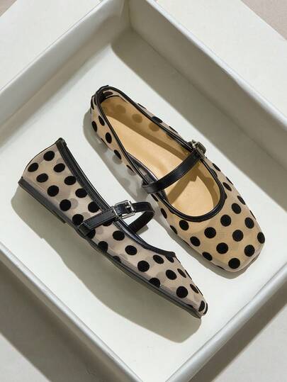 2026 Nowe buty Mary Jane w dużych rozmiarach w kolorze czarnym w groszki dla kobiet, kwadratowe noski, jeden pasek, siateczka, niski obcas, codzienne noszenie na zewnątrz, wygodne dla szerokich stóp, lekkie, odpowiednie do jazdy samochodem