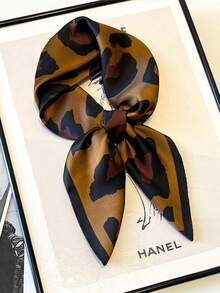 Set Aksesori Rambut Syal Persegi Motif Leopard, Cocok untuk Pemakaian Sehari-hari, Dapat Digunakan Sebagai Syal, Ikat Kepala, atau Jepit Rambut - MultiWarna - View 2