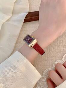 1pc Retro Style Adjustable Strap Quartz Women's Watch Elliptical With Roman Numeral Scale For Compact And Perfect For Daily - Red - View 4
