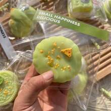 1个2026新款自然灵感捏捏乐，逼真的绿色葡萄汉堡饼干造型，减压玩具，送给朋友、生日、节日的理想礼物 - 彩色 - 查看 4