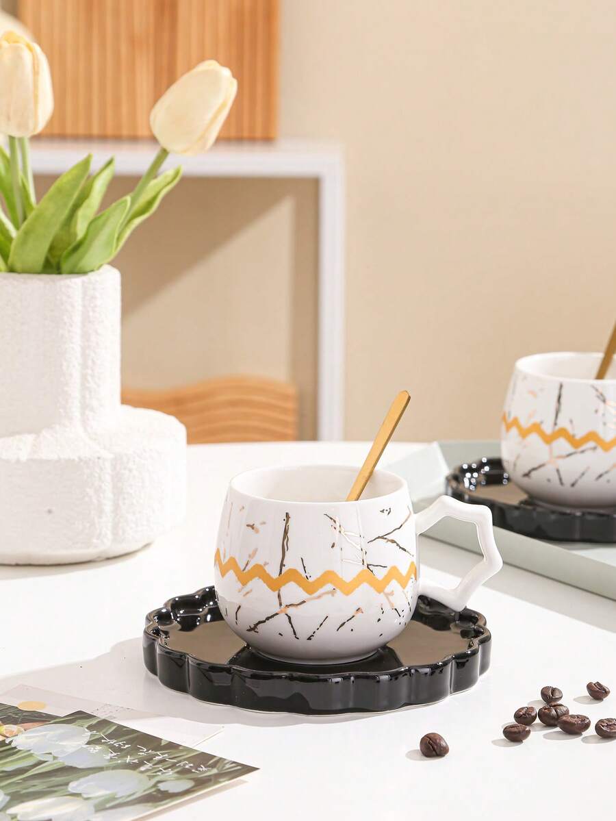 3件套（1个杯子、1个碟子、1个勺子）陶瓷咖啡杯碟套装，适用于茶、咖啡、牛奶、果汁，也适合婚礼、派对、礼品、生日等场合。 - 彩色 - 查看 1