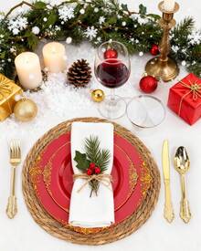 350pcs Red Gold Plastic Dinnerware Set For 50 Guests Includes 100 Gold Plates 50 Pre Rolled Silverware Sets 50 Cups Ideal For Weddings Parties - Red and Gold - View 7