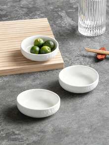 2/4/6pcs Textured Ceramic Round Saucer 3.3-Inch, White Embossed Tableware Condiment Dish, Ketchup Dish, Mustard Small Dish, Fried Chicken Sauce Dipping Dish, Hot Pot And BBQ Dipping Sauce Dish, Practical Snack Small Dish - Multicolor - View 9