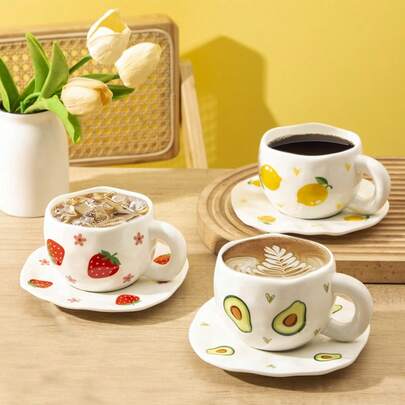 1pc 285ml/9.5oz Summer Fruit Ceramic Coffee Cup & Saucer Set, Strawberry/Lemon/Avocado Asymmetrical Handmade Porcelain Coffee Mug With Saucer, Suitable For Latte, Matcha, Juice, Milk, Smoothie, Fashionable Summer Drinkware Set For Home, Office, Cafe