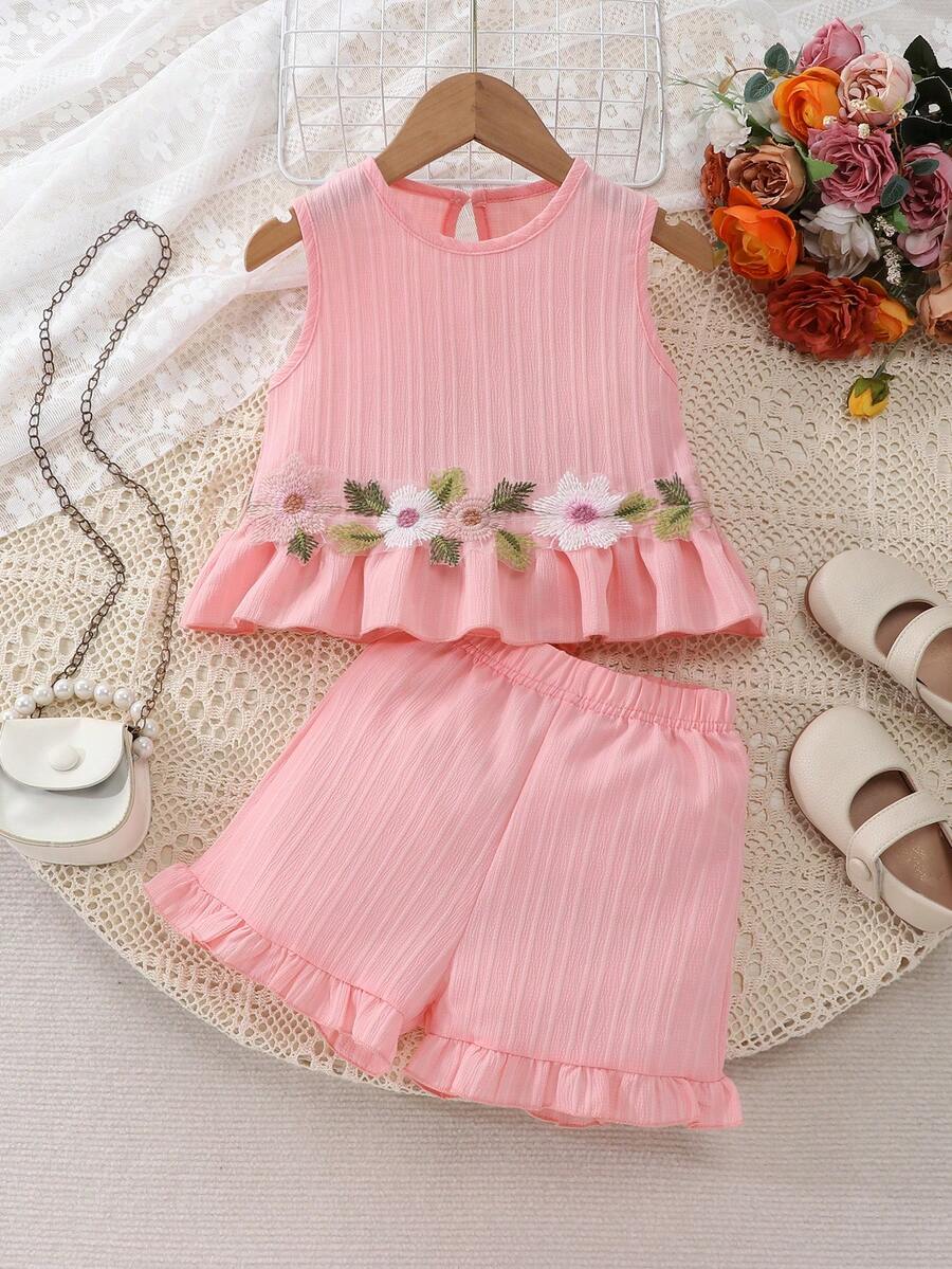 Set de 2 piezas de top sin mangas y shorts de verano para niñas, con diseño de volantes de encaje elegante, cómodo y transpirable, esencial para uso al aire libre - Rosado Sandía - Ver 1