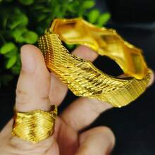 1条手链和1枚戒指，格子图案镀金铜质首饰套装，2件套，沙特阿拉伯和非洲新娘婚礼派对首饰，节日礼品首饰盒 - 金黃色 - 查看 2