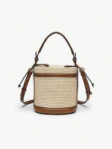 Bolso de mano de mujer ZR 2026 Nuevo bolso de paja de bloques de color para viajes a la playa, bolso de cubo tejido versátil para llevar en la mano - Marrón (incluye una bolsa de regalo de la boutique) - Ver 6