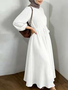 Vestido blanco de manga larga, cuello redondo, elegante, de tela tejida sólida, con cordón en la cintura, estilo árabe digno para la primavera - Blanco - Ver 3
