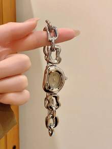 1pc Asymmetrical Shape Women's Quartz Watch, Exquisite, Fashionable, Unique, Suitable For Daily Wear, Birthday/Graduation Gift, And Casual Gatherings - one-size - View 19