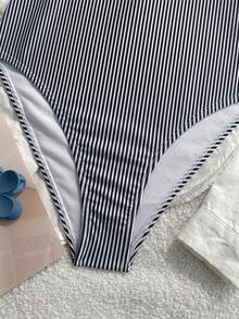 New Fashionable Sexy Elegant Striped Lace Ruffle Bust Bow Detachable Strap One-Piece Swimsuit For Beach, Pool Party, Vacation Black Summer - Black - View 7