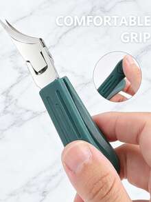 1 chiếc kìm cắt móng tay độ chính xác cao, phù hợp với móng dày và móng mọc ngược, được làm từ thép không gỉ chất lượng cao với tay cầm mềm an toàn và lưỡi dao siêu sắc bén góc 25 độ. Kìm cắt móng dày này được thiết kế cho người cao tuổi và có chức năng chống nước bắn. - Phiên bản nâng cấp - Xem 4