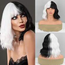 Short Wavy Shoulder Length Women Full Bang Heat Resistant Wig (Black And White) - 彩色 - 查看 2