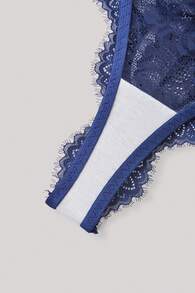 Hourtrue 2pcs Women's Elegant Sexy Lace Lingerie Set - Royal Blue - View 8