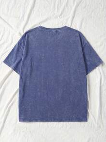 Comodidad de algodón puro. La nueva camiseta de estilo americano 100% algodón, adecuada tanto para hombres como para mujeres. Esta camiseta retro presenta un diseño floral con la palabra "Me - Azul - Ver 2