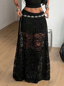 Falda media larga de encaje elegante y sensual para mujer.Diseño transparente parcial de encaje floral, capas escalonadas plisadas y cinturón decorativo de cadena metálica incluido.Estilo moderno y atractivo, ideal para looks de moda nocturna y estilo boho. - Amarillo claro - Ver 9