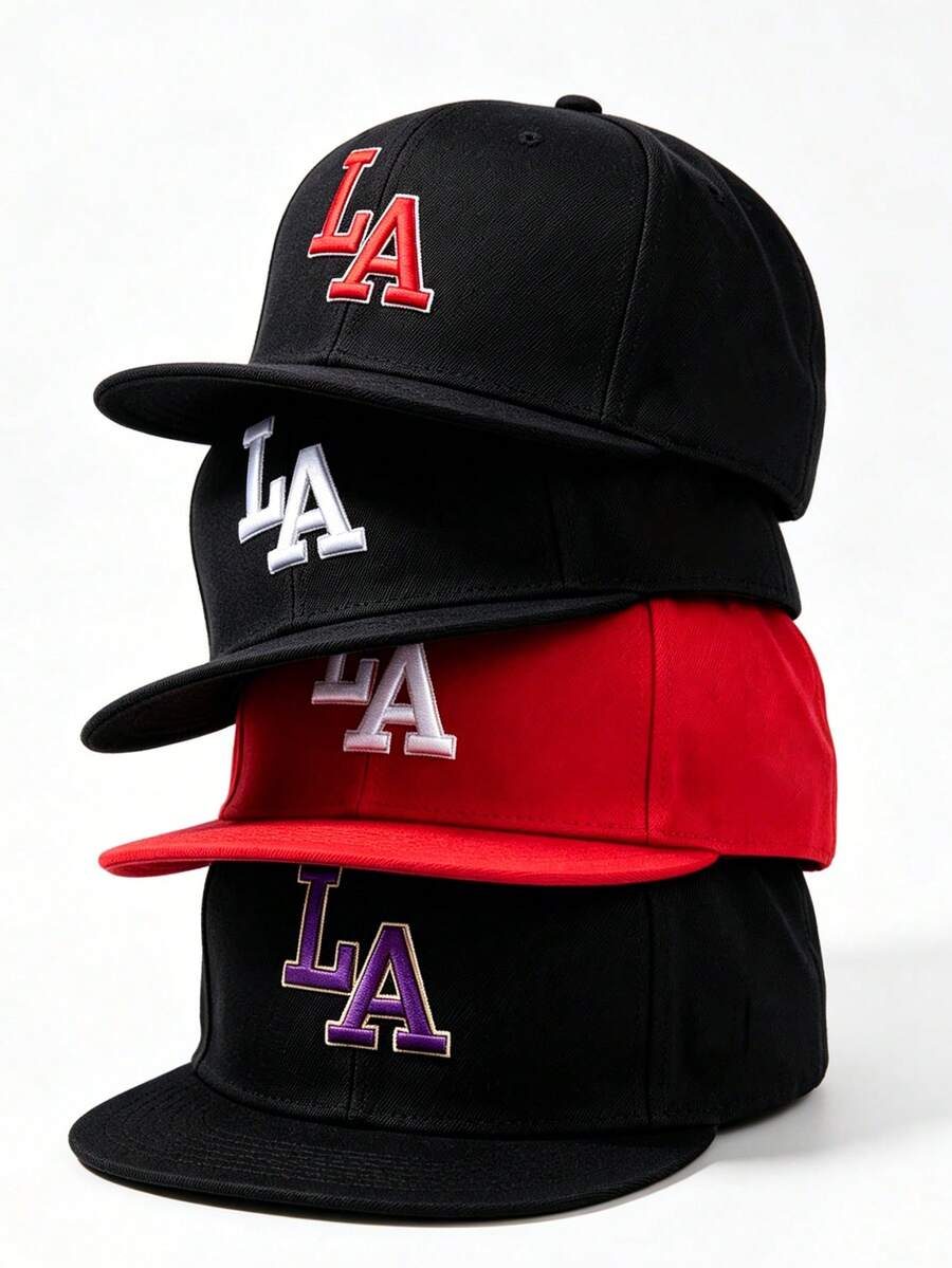 1顶“LA”刺绣棒球帽，适合棒球、篮球、秋季穿搭、运动风格，90年代时尚，色彩鲜艳。可调节按扣式后扣，适合运动、嘻哈、卡车司机、防晒户外及休闲场合。