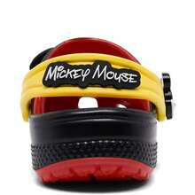 Crocs Zuecos clásicos de Mickey Mouse para niños pequeños de Disney | Sandalias y pantuflas para bebés - Negro/ Rojo/ Amarillo - Ver 4