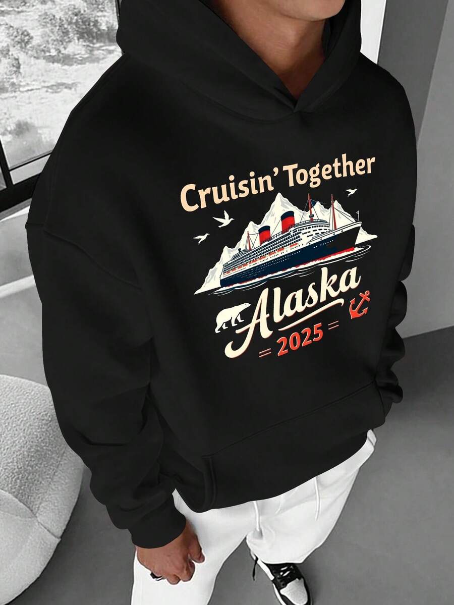 Sweat-shirt à capuche oversize pour hommes "Cruisin' Together Alaska 2025" avec imprimé graphique - Impression noire surdimensionnée représentant un navire de croisière et des paysages de l'Alaska, confort toute l'année, design durable par transfert thermique, vêtement décontracté et de vacances, vêtement thématique de croisière pour hommes et adolescents (JPH-9), Sweat-shirt à capuche pour hommes, Sweat-shirt-shirt pour hommes. - Noir - Voir 1