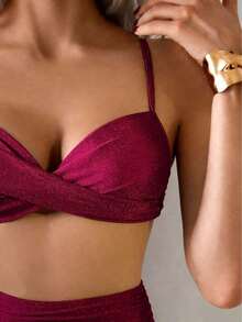 Traje de baño bikini para mujer conjunto dos piezas para playa piscina vacaciones semana santa brunch y salidas a la playa top de tirantes finos con diseño cruzado y parte inferior de talle alto color verde oliva sólido tela elástica de secado rápido que resalta la silueta apto para verano y temporadas cálidas - color arándano - Ver 4