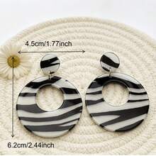 1 Đôi bông tai tròn hình học bằng acrylic họa tiết sọc ngựa vằn thời trang, thích hợp để đeo hàng ngày. - Sọc ngựa vằn - Xem 3