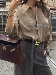 Áo sơ mi nữ Look Polly màu nâu, tay dài, dáng rộng, cài cúc, phù hợp cho công sở, đi làm, hẹn hò, và mặc thường ngày cuối tuần. - Lạc đà - Xem 3