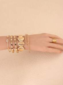 2pcs Luxury Gold Geometric Coil Design Bangle Bracelet And Ring Set, Versatile Jewelry For Daily Wear And Social Events, Suitable As Valentine's Day Gift - Gold - View 1