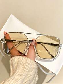 Lunettes de mode femme à grand cadre rétro, accessoires de plage, style de base, convenant aux tenues d'automne/hiver, décontracté chic, élément essentiel pour la plage d'été, les activités de plein air et les voyages - Vert acidulé - Voir 6