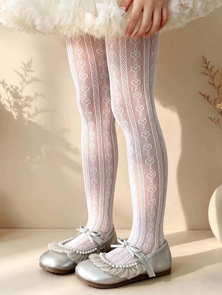 1件装女童/儿童白色薄款打底袜,镂空心形图案装饰,休闲百搭弹力亲肤连裤袜,个性化透气防勾丝网眼袜,适合婚礼、郊游、上学、居家穿着 - 白色 - 查看 1