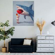 Cuadro plano 2D, Cuadro plano 2D, Una obra de arte plano 2D caprichosa con un tiburón y un corazón para el Día de San Valentín, diseñada en estilo silueta con colores azul y blanco. Perfecta para la decoración del hogar, ya sea en una pared o en una mesa. - Enmarcado - Ver 5