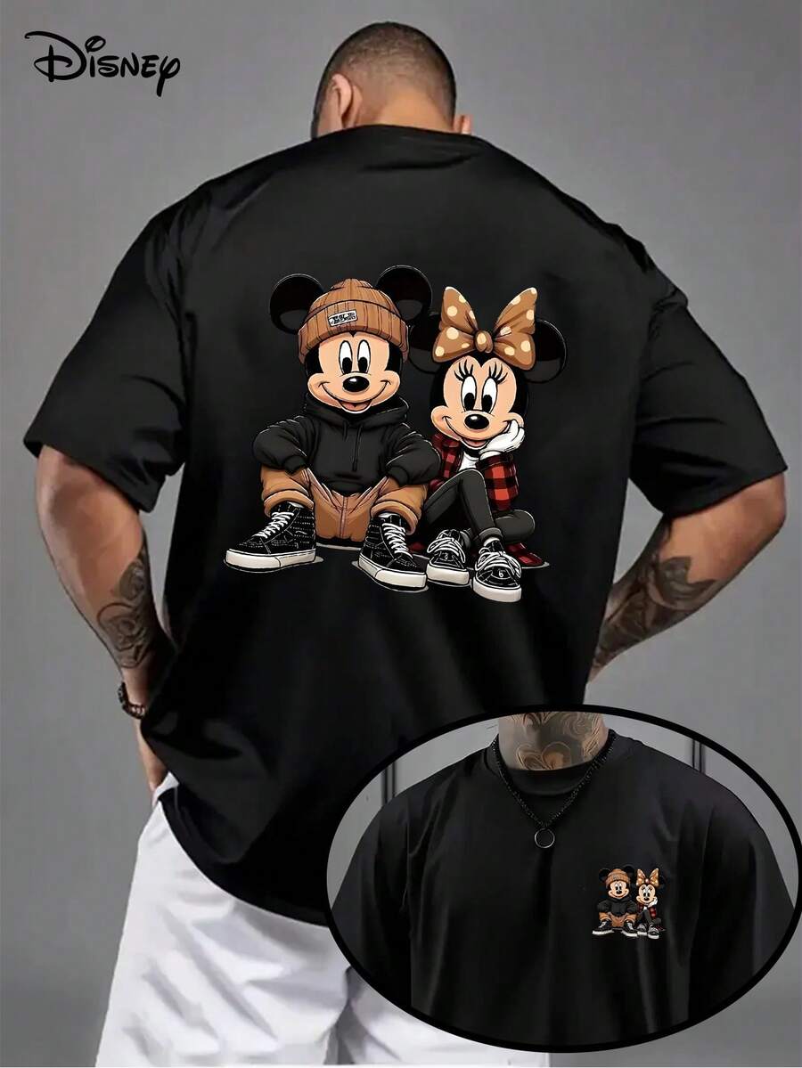 Disney Officially Licensed Item, Featuring A Cool Mickey And Minnie Design, This Short-Sleeve Cartoon Character Print Top Is A Comfortable Black Casual Shirt For Men, Perfect For Summer With Its Loose, Breathable Round Neck T-Shirt Style - 黑色 - 查看 1