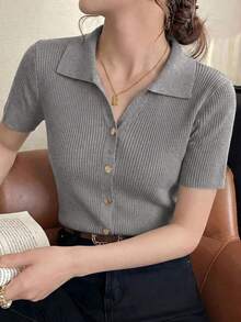 女款時尚 Polo 領落肩短袖針織 T 恤，春夏新款輕量休閒開襟上衣，適合秋季 - 灰色 - 查看 2