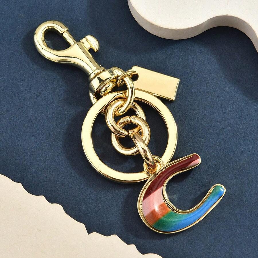 1 Piece Rainbow Enamel Letter C Keychain, Personalized Initial Letter Key Ring, Colorful Striped Alphabet Bag Charm For Women, Stylish Accessory For Keys & Bags - Móc khóa túi chữ C màu hồng vàng - Xem 1