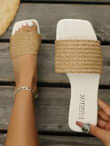 女士方头拉菲草编织平底拖鞋，夏季海滩度假休闲套脚鞋 - 卡其色 - 查看 1
