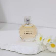 Chanel Women's Long Lasting Floral Fragrance Travel Size 7.5ml Gift - Sweet - View 1