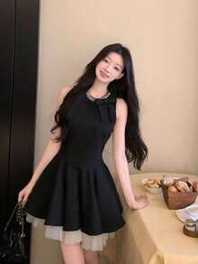 Dirndl Dresses - Black - View 2