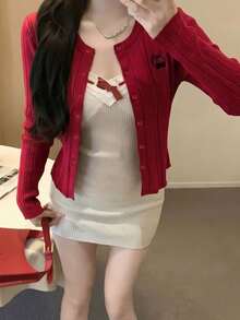Áo khoác cardigan dệt kim ôm dáng màu đỏ, mẫu mới về, áo len mỏng dáng suông gợi cảm, đa năng dành cho nữ. - Đỏ - Xem 3