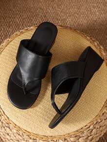 Black Satin Platform Flip Flops, Minimalist Elegant High Heel Thong Sandals For Outdoor Wear - Black - View 4