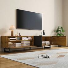 Mueble para TV con bloques de color, diseño sencillo de colores contrastantes, tres puertas y dos compartimentos, patas metálicas en forma de U, veta de madera retro. - Caqui - Ver 7